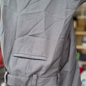 Mens black Haggar 34x32 dress pants